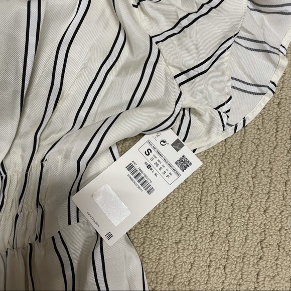 Zara (exclusive from the Europe store) maxi dress - Picture 2 of 3